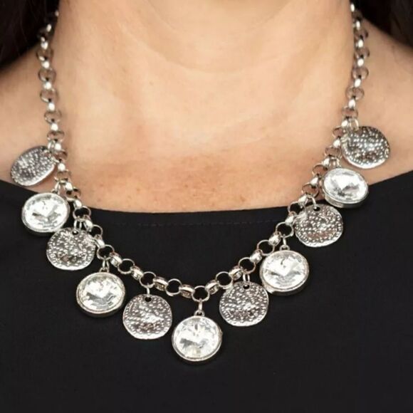 Paparazzi Spot On Sparkle Necklace with Earrings - Picture 2 of 2
